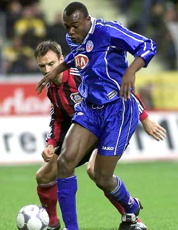 謝國城盃少棒／陳晉揚好投又雙響砲 台中忠孝搶首勝.